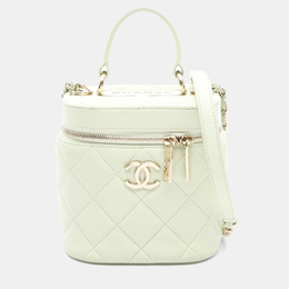 Chanel: Зелёная сумка 