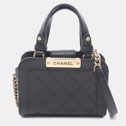 Chanel: Чёрная сумка 