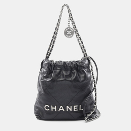 Chanel: Чёрная сумка 