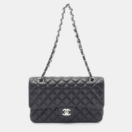 Chanel: Чёрная сумка 