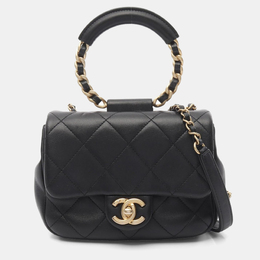 Chanel: Чёрная сумка 