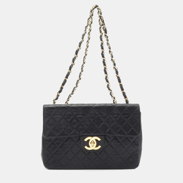 Chanel: Чёрная сумка 