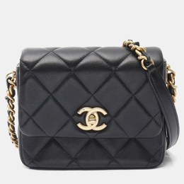 Chanel: Чёрная сумка 