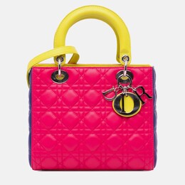 Dior: Розовая сумка 