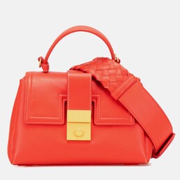 Bottega Veneta: Красная сумка  Piazza