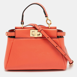 Fendi: Оранжевая сумка через плечо  Peekaboo