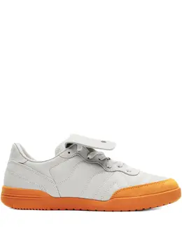 Saucony: Белые кроссовки 