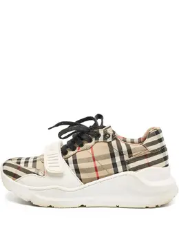 Burberry Pre-Owned: Светлые кроссовки 
