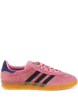 adidas: Розовые кроссовки  Gazelle