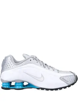 Nike: Белые кроссовки  Shox R4