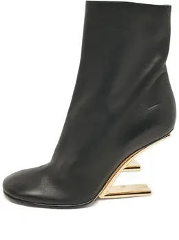Fendi Pre-Owned: Чёрные ботинки 
