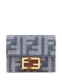 FENDI: Голубая сумка  Baguette