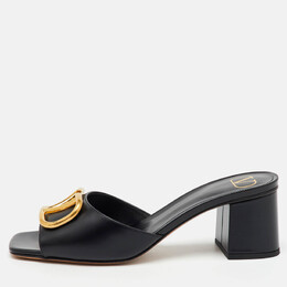Valentino: Чёрные сандалии  VLogo