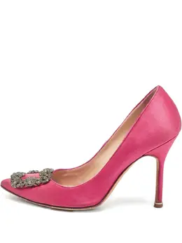 Manolo Blahnik: Розовые туфли  Hangisi