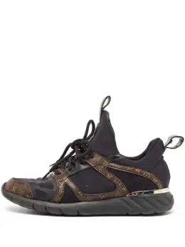 Louis Vuitton Pre-Owned: Чёрные кроссовки 