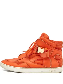 Louis Vuitton Pre-Owned: Оранжевые кроссовки 