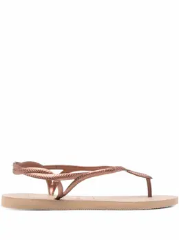 Havaianas: Сандалии 