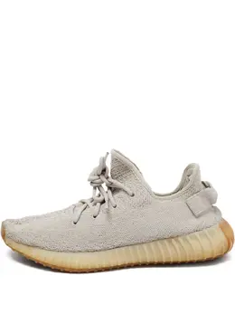 adidas Yeezy: Светлые кроссовки 