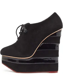 Charlotte Olympia: Чёрные туфли 