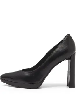 Stuart Weitzman: Чёрные туфли 