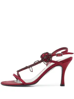 Stuart Weitzman: Красные сандалии 