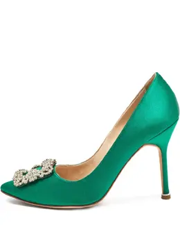 Manolo Blahnik: Зелёные туфли  Hangisi
