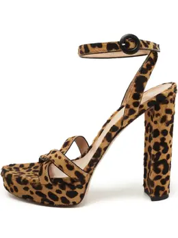Gianvito Rossi: Коричневые сандалии 