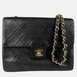 Chanel: Чёрная сумка 