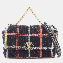Chanel: Чёрная сумка 