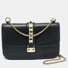 Valentino: Чёрная сумка  Rockstud