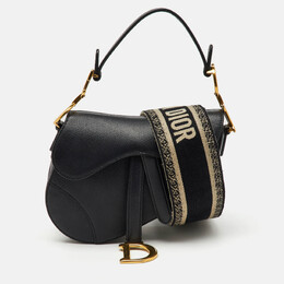 Dior: Чёрная сумка 