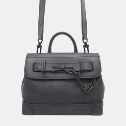 Louis Vuitton: Чёрная сумка 