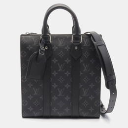 Louis Vuitton: Чёрная сумка 