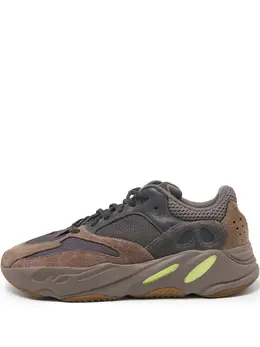 adidas Yeezy: Светоотражающие кроссовки 