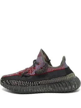 adidas Yeezy: Красные кроссовки 