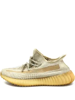 adidas Yeezy: Бежевые кроссовки 