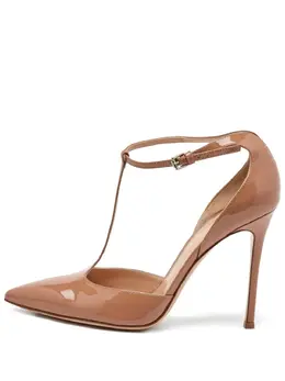 Gianvito Rossi: Бежевые туфли 