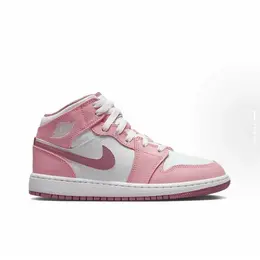 NIKE: Розовые кроссовки  Air Jordan