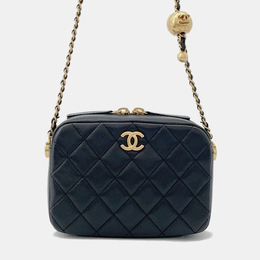 Chanel: Чёрная сумка 