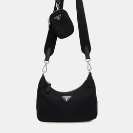 Prada: Чёрная сумка 