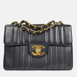 Chanel: Чёрная сумка 