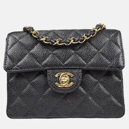 Chanel: Чёрная сумка 