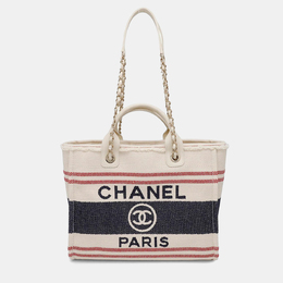 Chanel: Красная сумка 