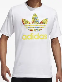adidas: Белая футболка 