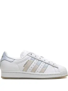 adidas: Белые кроссовки  Superstar ADV