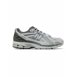 New Balance: Серые кроссовки  1906R