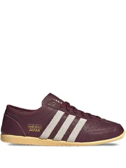 adidas: Бордовые кроссовки 