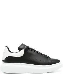 Alexander McQueen: Чёрные кроссовки  Larry