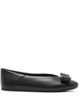Ferragamo: Чёрные балетки 