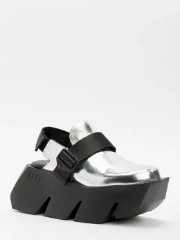 United Nude: Серебристые сандалии 